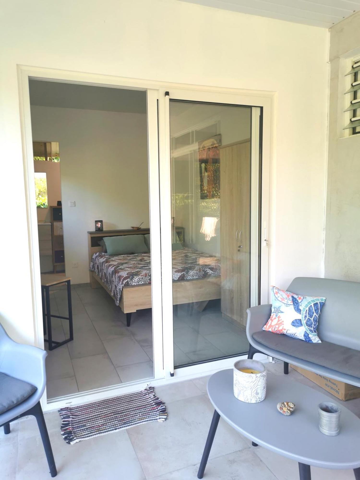 Fare Kairos Apartment Утуроа Екстериор снимка